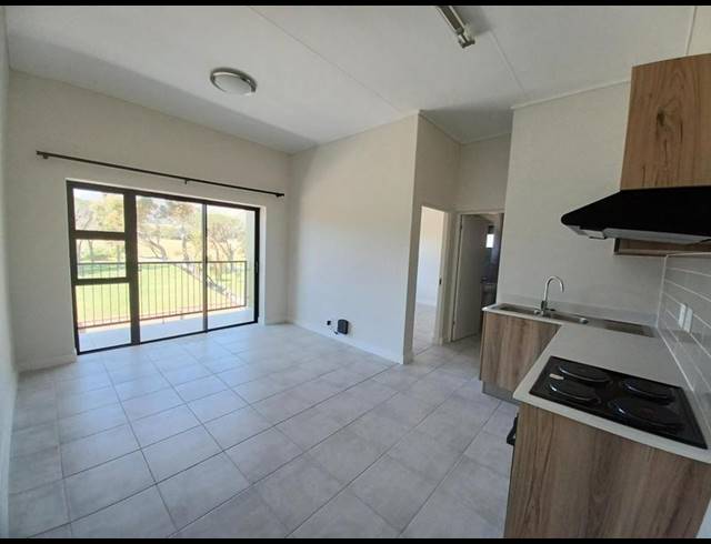 1 BEDROOM PROPERTY TO RENT IN GREENBAY ECO ESTATE